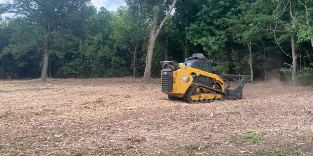 Professional mulching contractor in Polk County providing forestry mulching, brush clearing, vegetation management, and land improvement services by D4 Land Clearing.